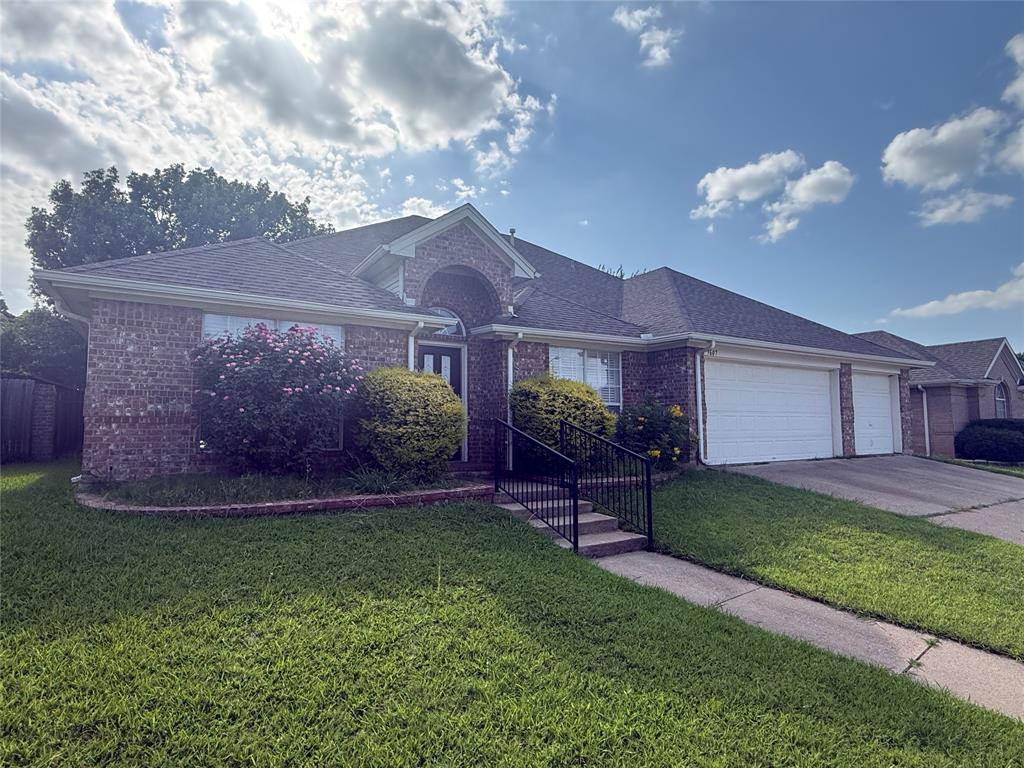 3607 Heatherbrook Drive Property Photo 1