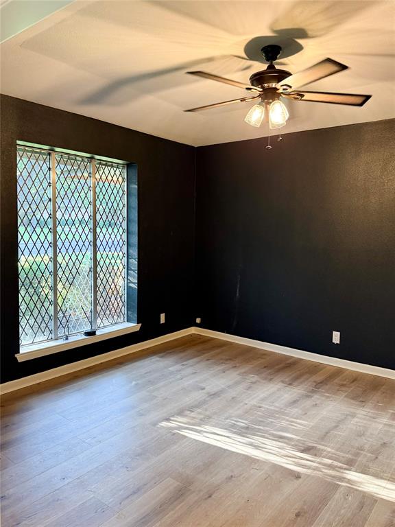 3001 Redbud Trail Property Photo 4