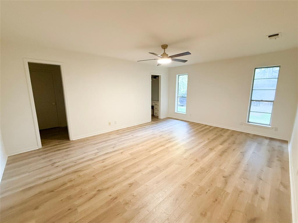 3001 Redbud Trail Property Photo 8