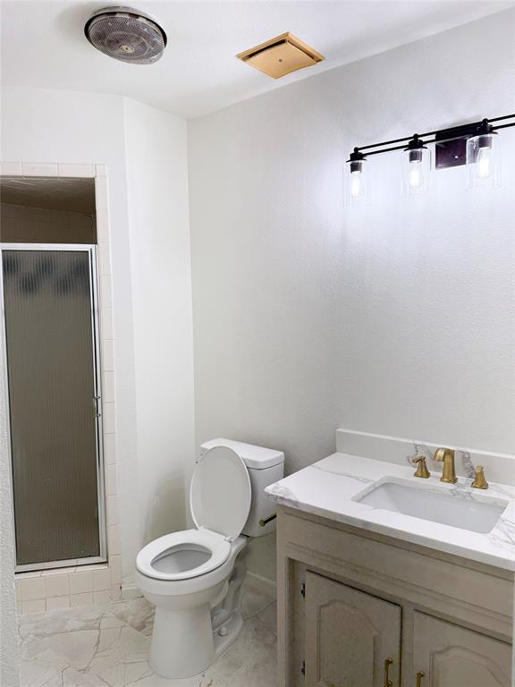 3001 Redbud Trail Property Photo 10