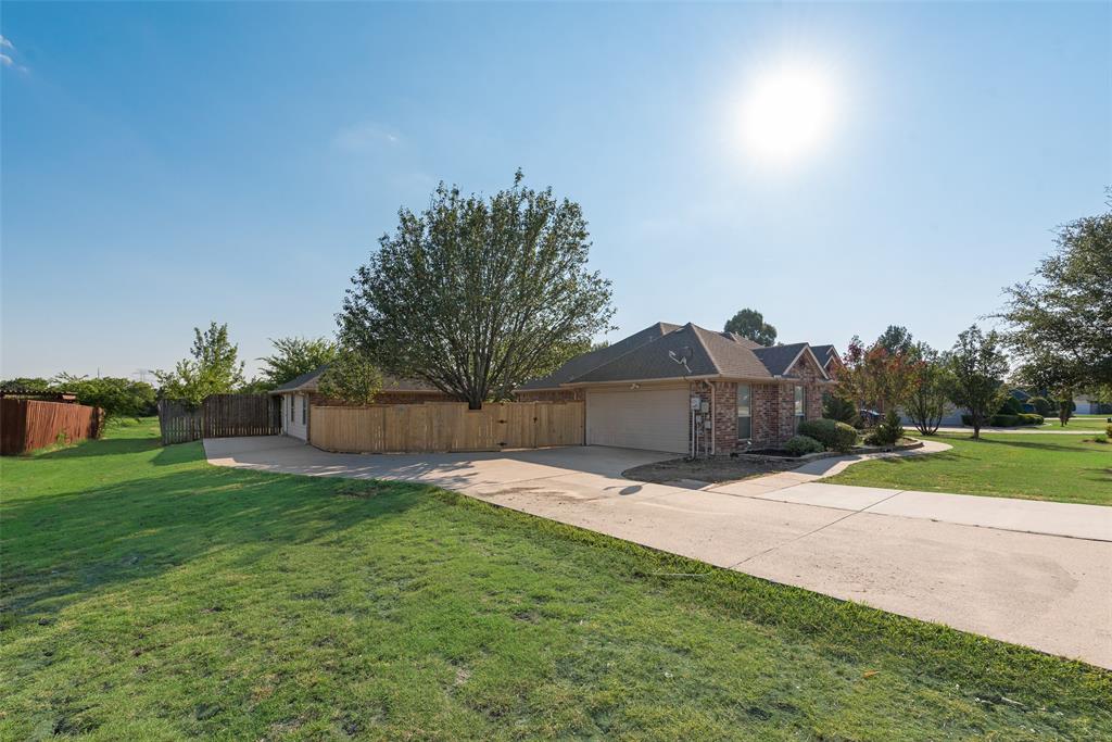 116 Dustin Drive Property Photo 4