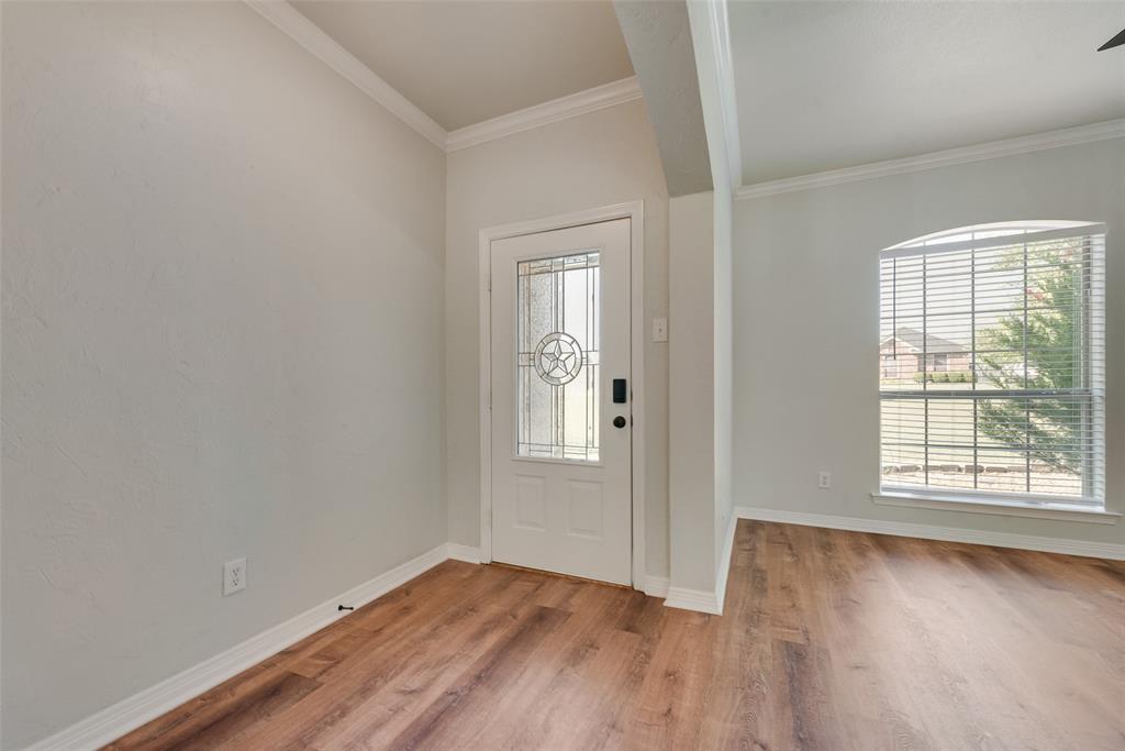116 Dustin Drive Property Photo 6
