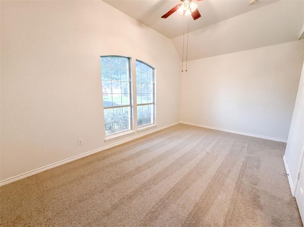 529 Olympia Street Property Photo 13