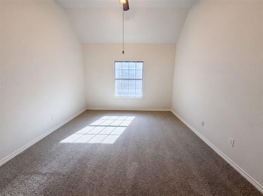 529 Olympia Street Property Photo 15
