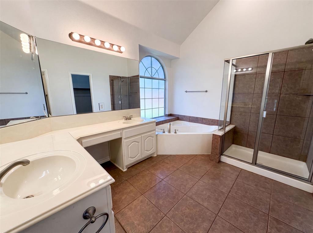 529 Olympia Street Property Photo 16