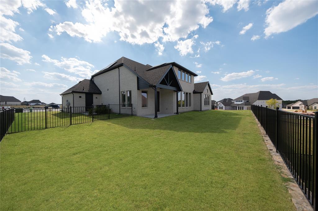 3603 Tapestry Court Property Photo 2