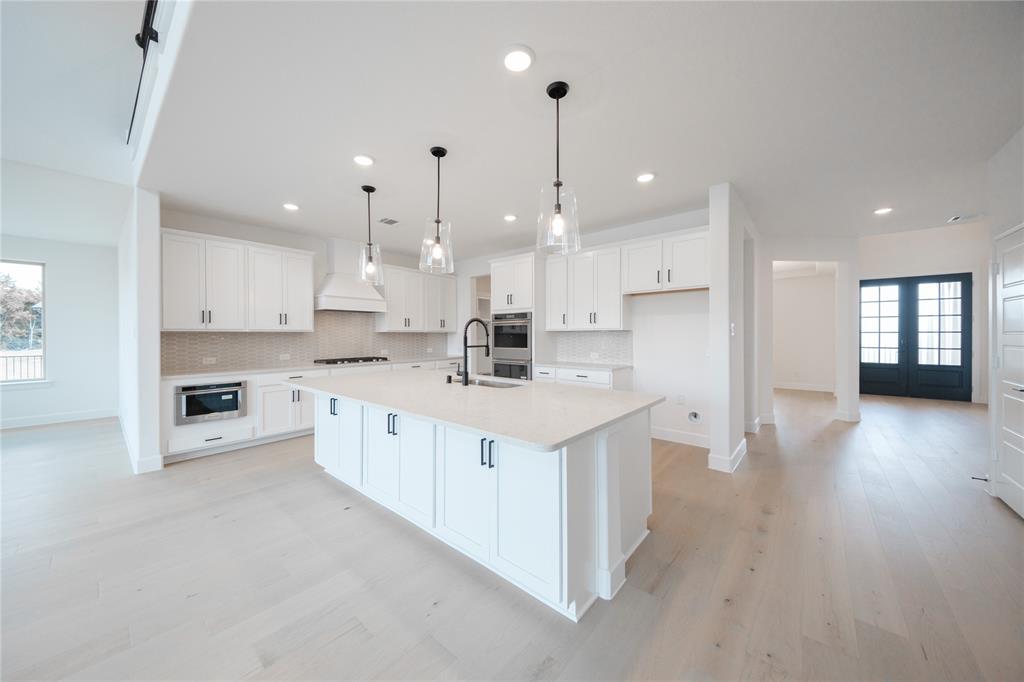 3603 Tapestry Court Property Photo 3