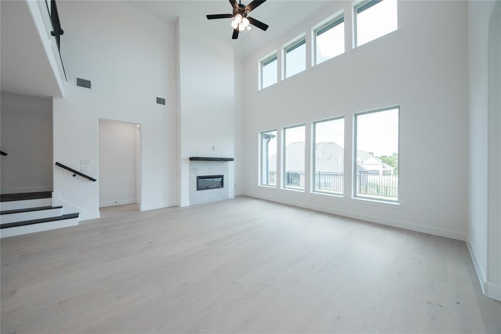 3603 Tapestry Court Property Photo 4