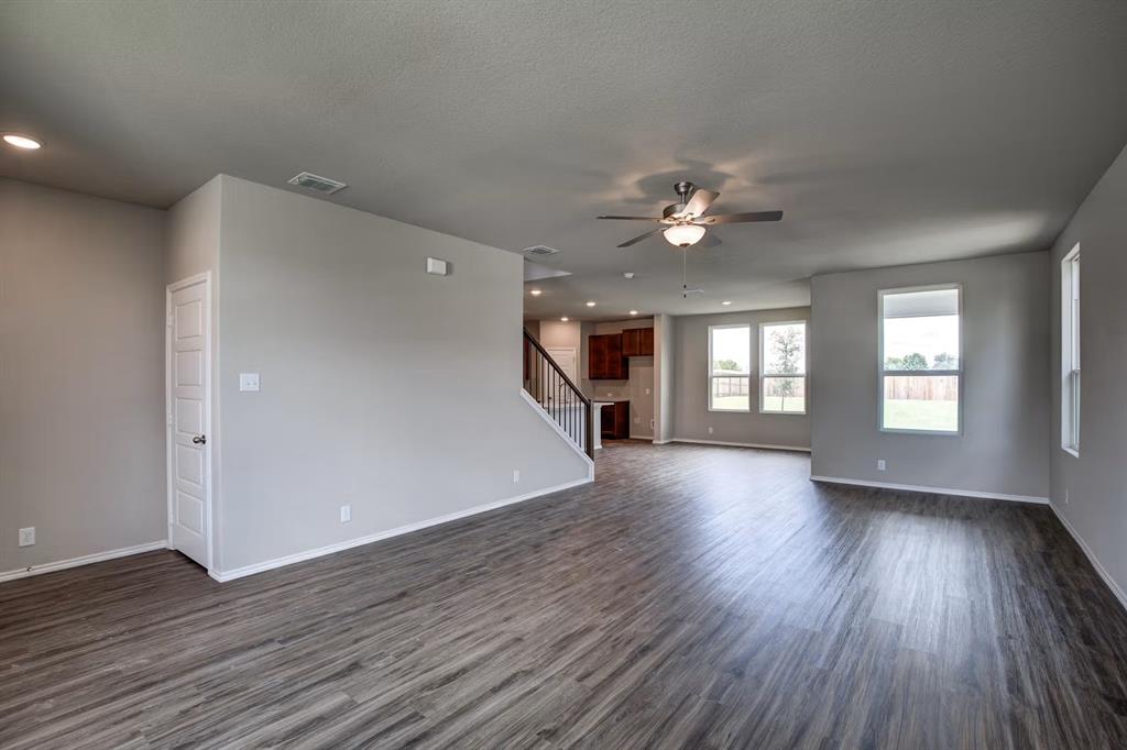 416 Jills Path Property Photo 5