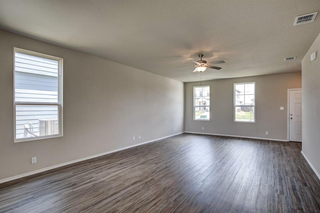 416 Jills Path Property Photo 10