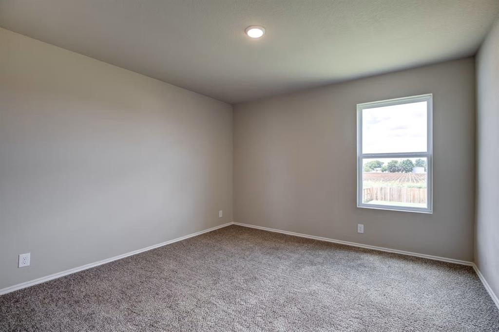 416 Jills Path Property Photo 25