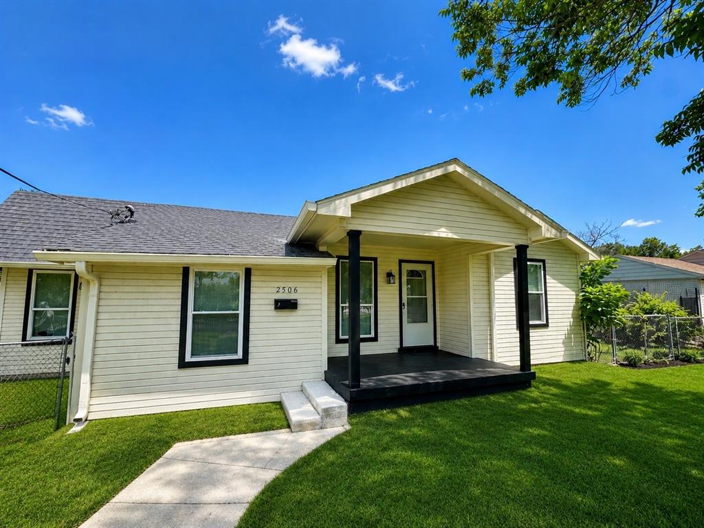 2506 Lolita Drive