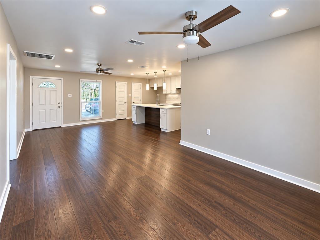 2506 Lolita Drive Property Photo 6