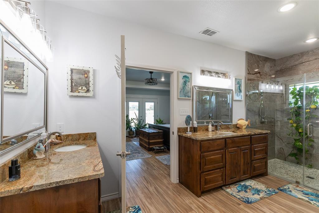 200 Pleasant Lane Property Photo 13