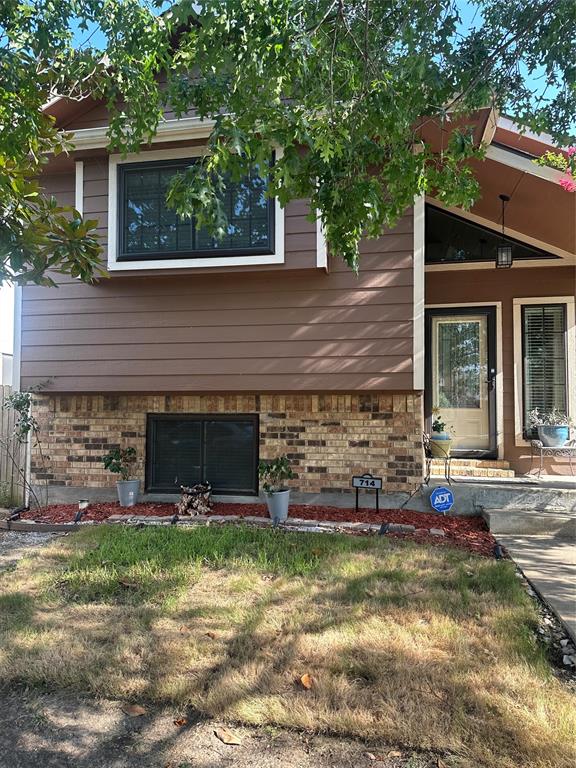 714 Greenridge Drive Property Photo 1