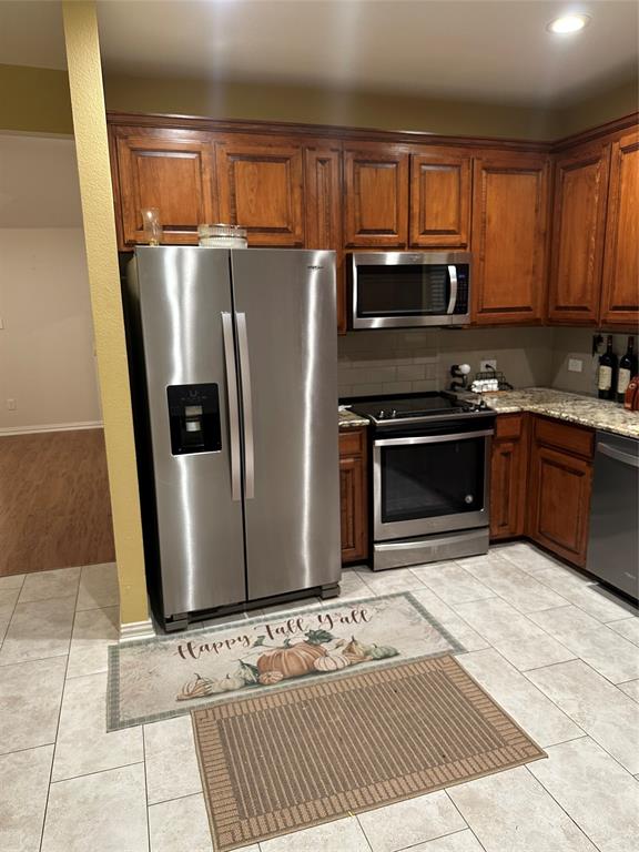 714 Greenridge Drive Property Photo 6