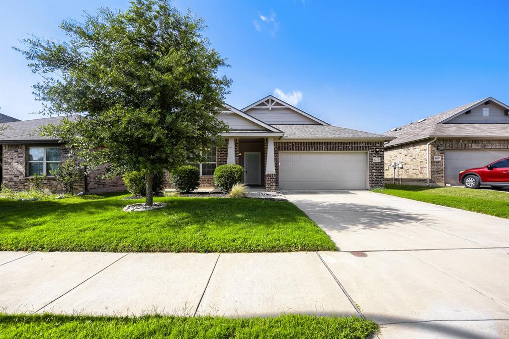 6225 Topsail Drive Property Photo 1