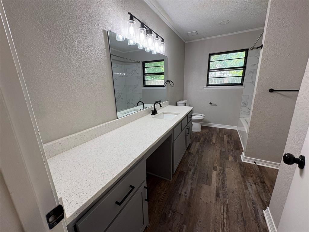 607 S Broad Street Property Photo 14