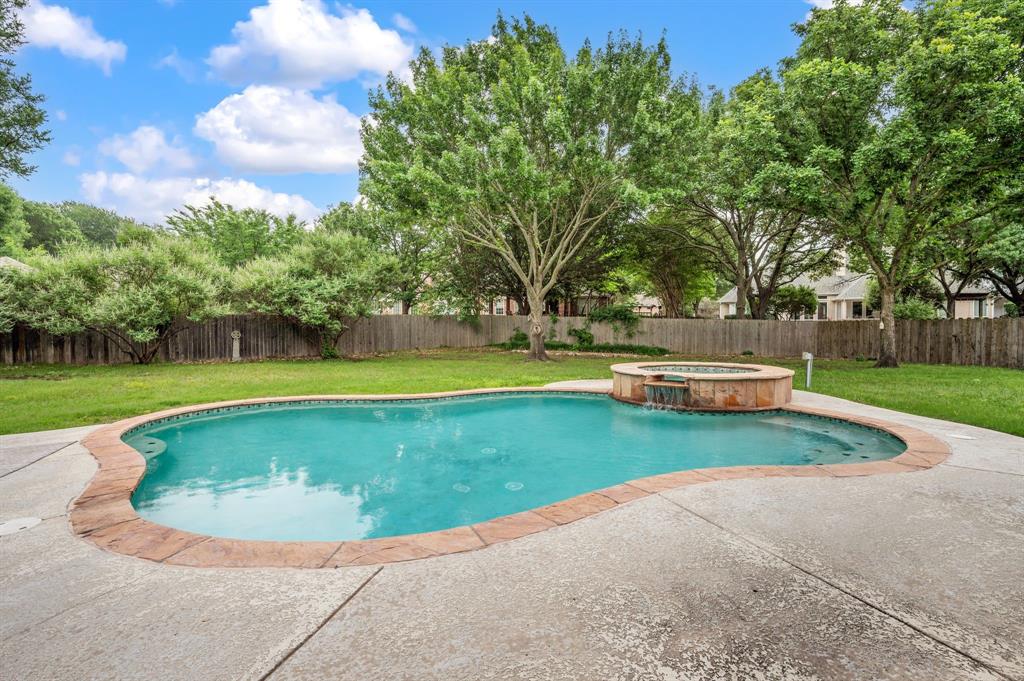1029 Westover Trail Property Photo 35