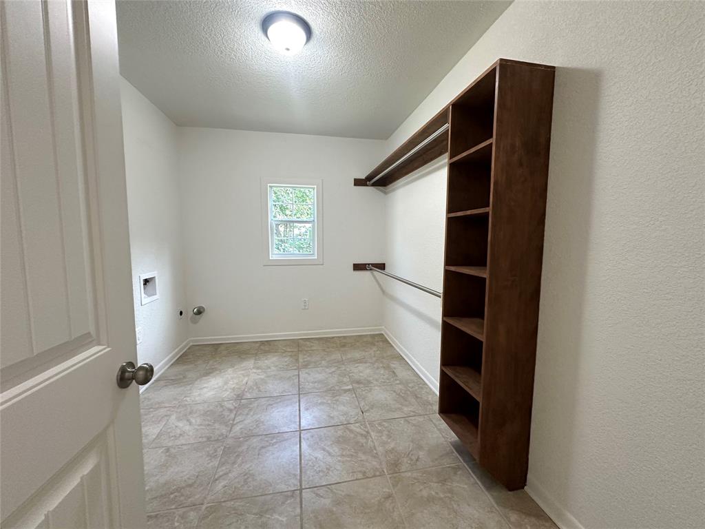 1007 N Lane Street Property Photo 14