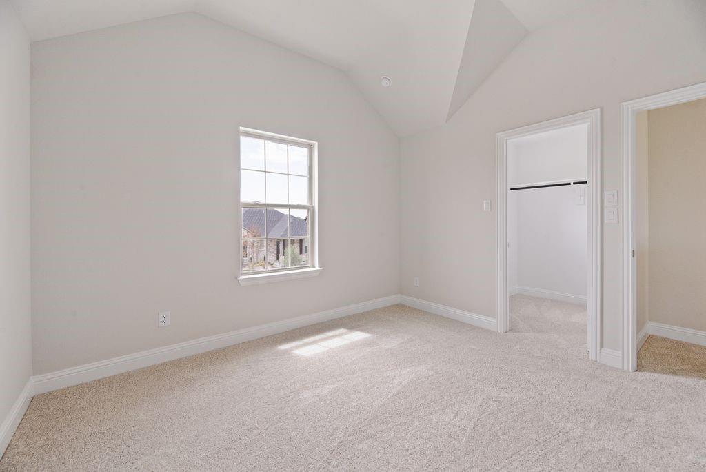 1070 Birdie Street Property Photo 21
