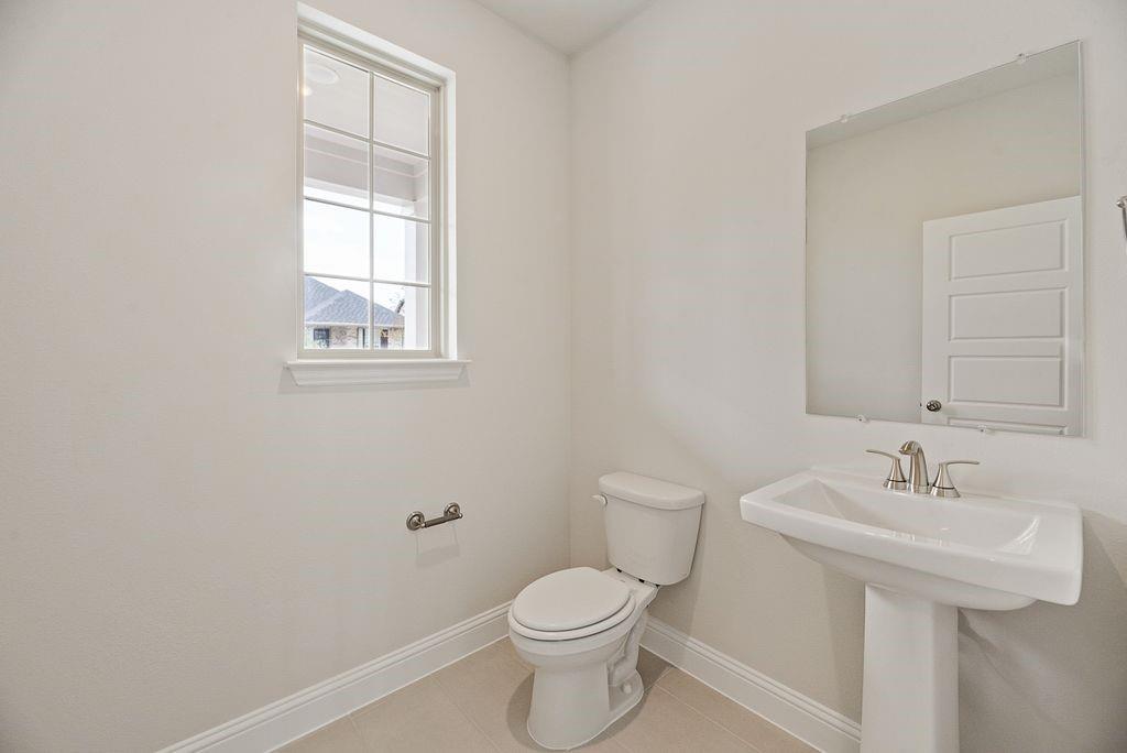 1070 Birdie Street Property Photo 28