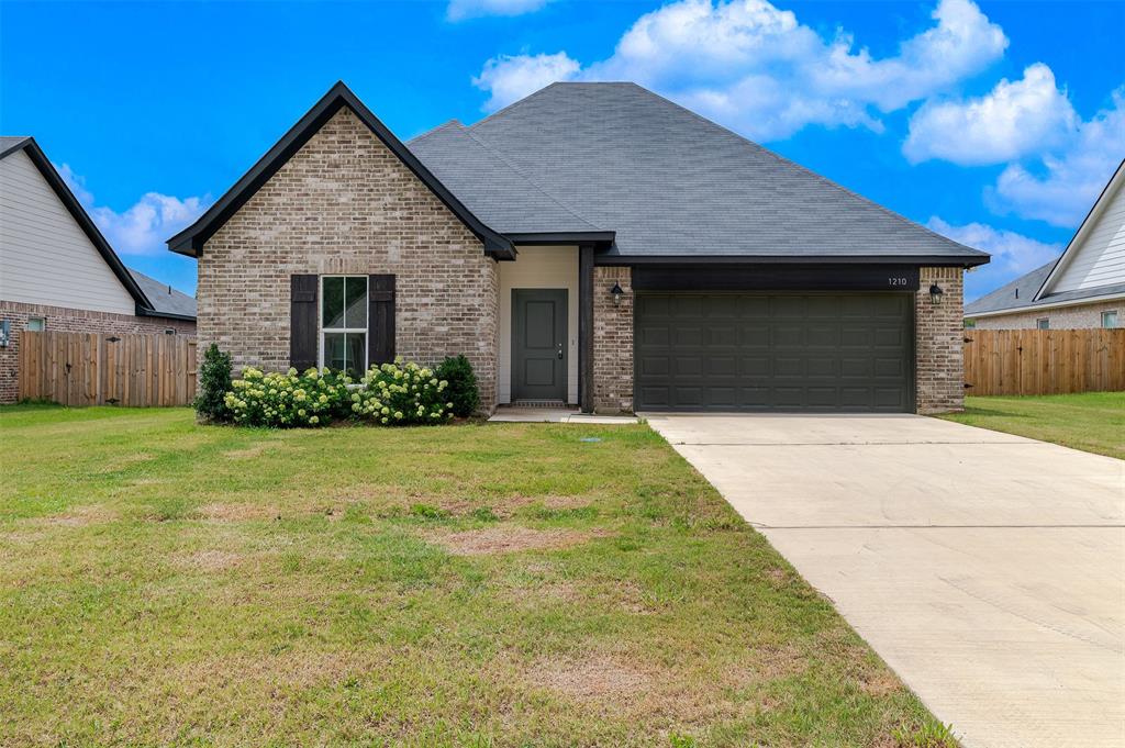 1210 Bayou Bay Court Property Photo 1