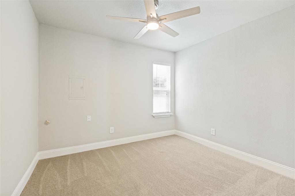 676 Harbor Drive Property Photo 19