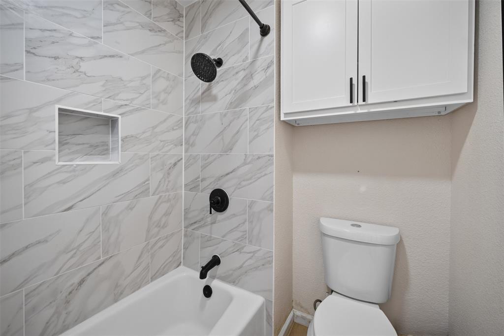 3919 Ridgeoak Way Property Photo 19