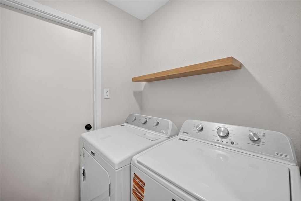 3919 Ridgeoak Way Property Photo 23