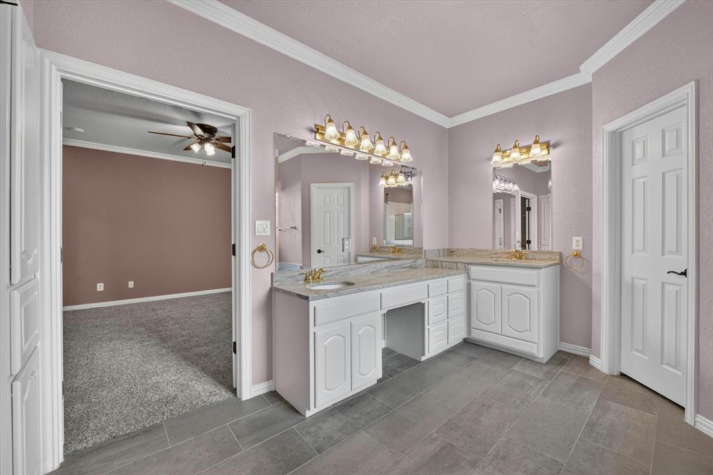 2113 Stevenson Lane Property Photo 25