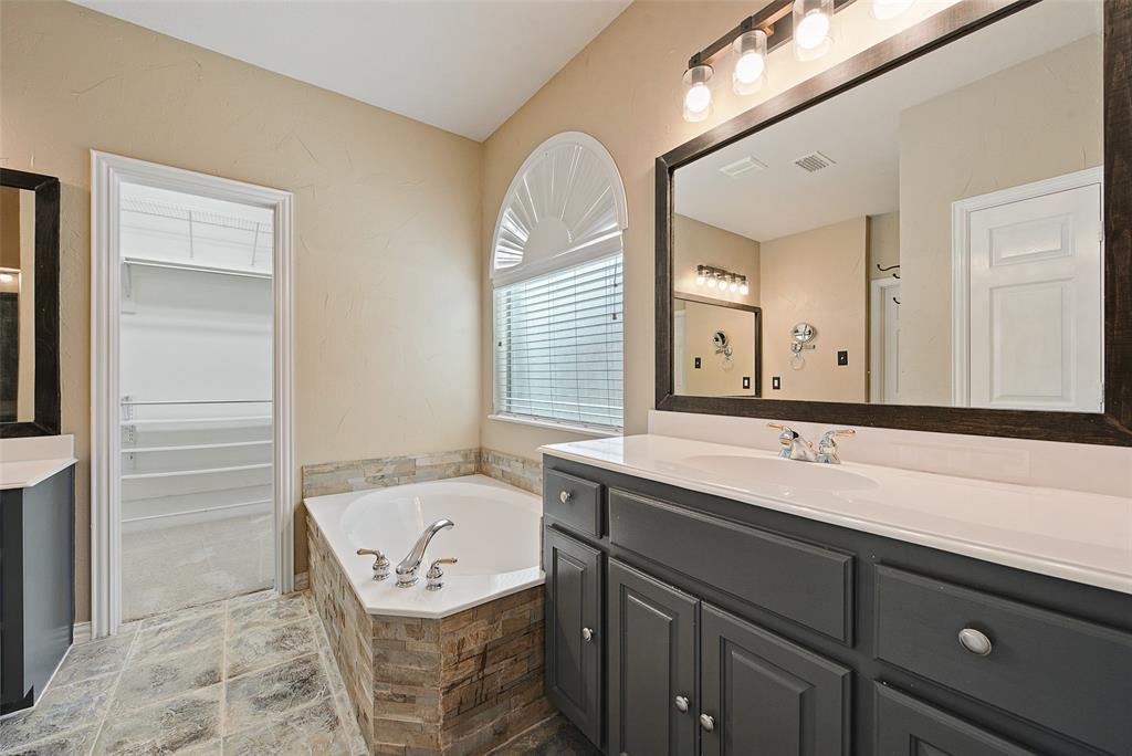 7309 Teakwood Drive Property Photo 19