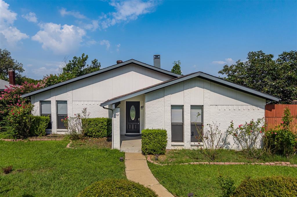 1742 Delaford Drive Property Photo 1