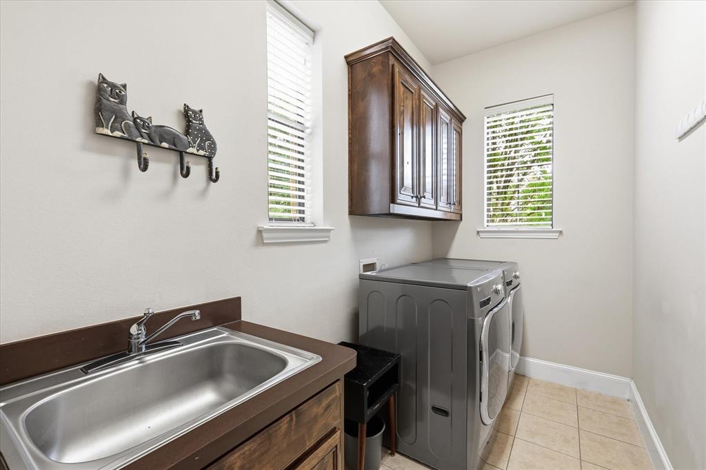 11150 Sugar Mill Lane Property Photo 9