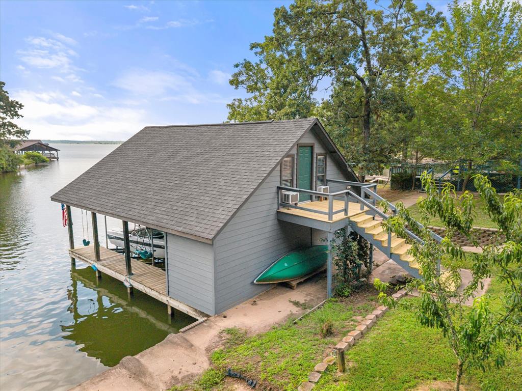 338 Private Road 52040 Property Photo 18