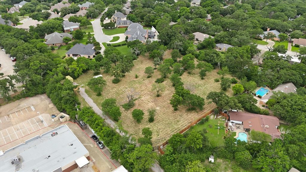 2301 Conway Lane Property Photo 10