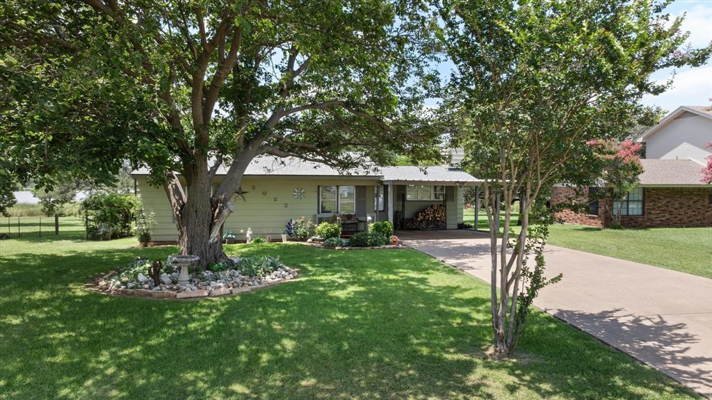 2022 Long Creek Court Property Photo 4