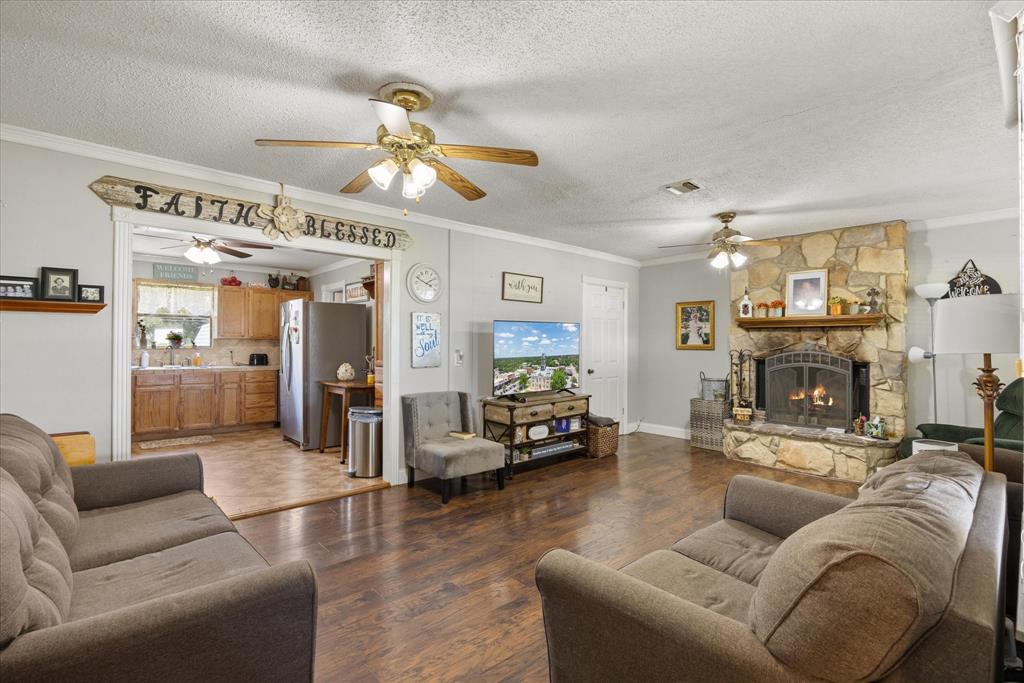 2022 Long Creek Court Property Photo 7