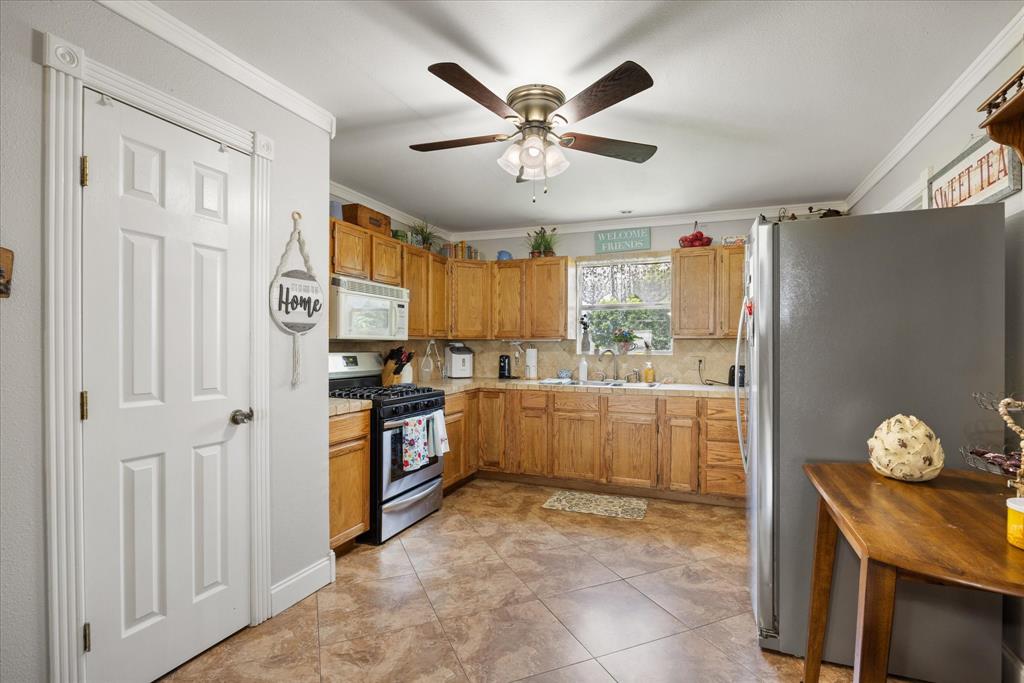2022 Long Creek Court Property Photo 9