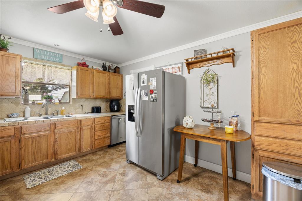 2022 Long Creek Court Property Photo 10