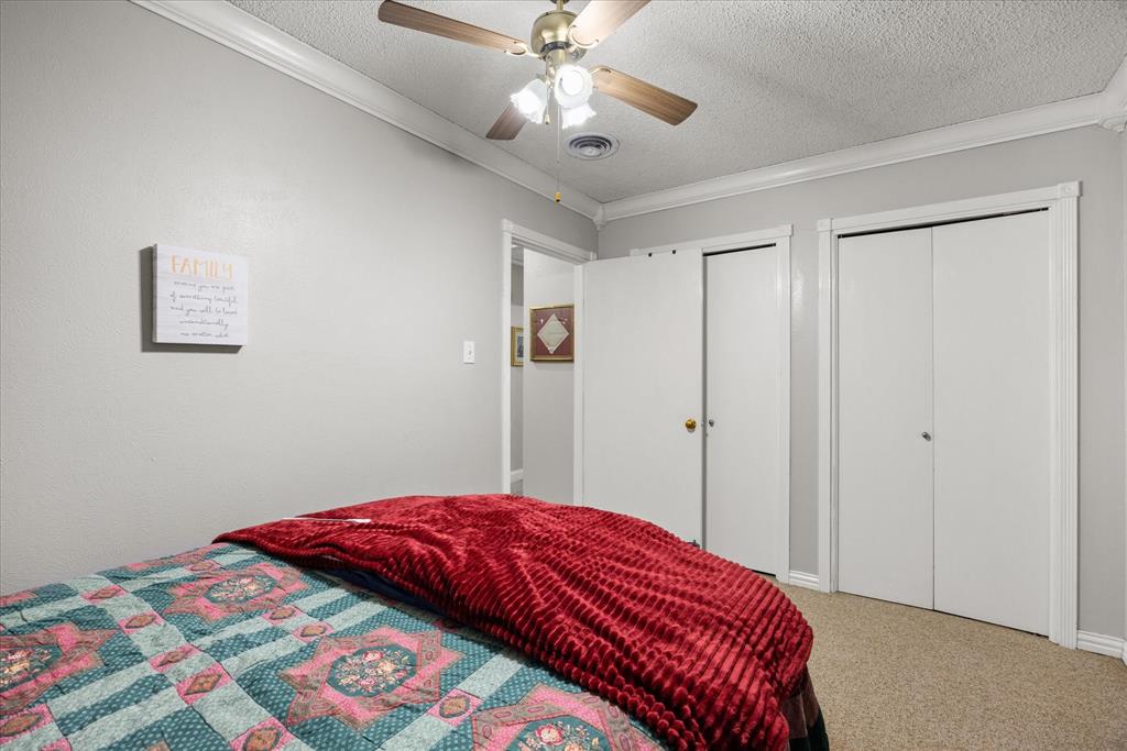 2022 Long Creek Court Property Photo 18