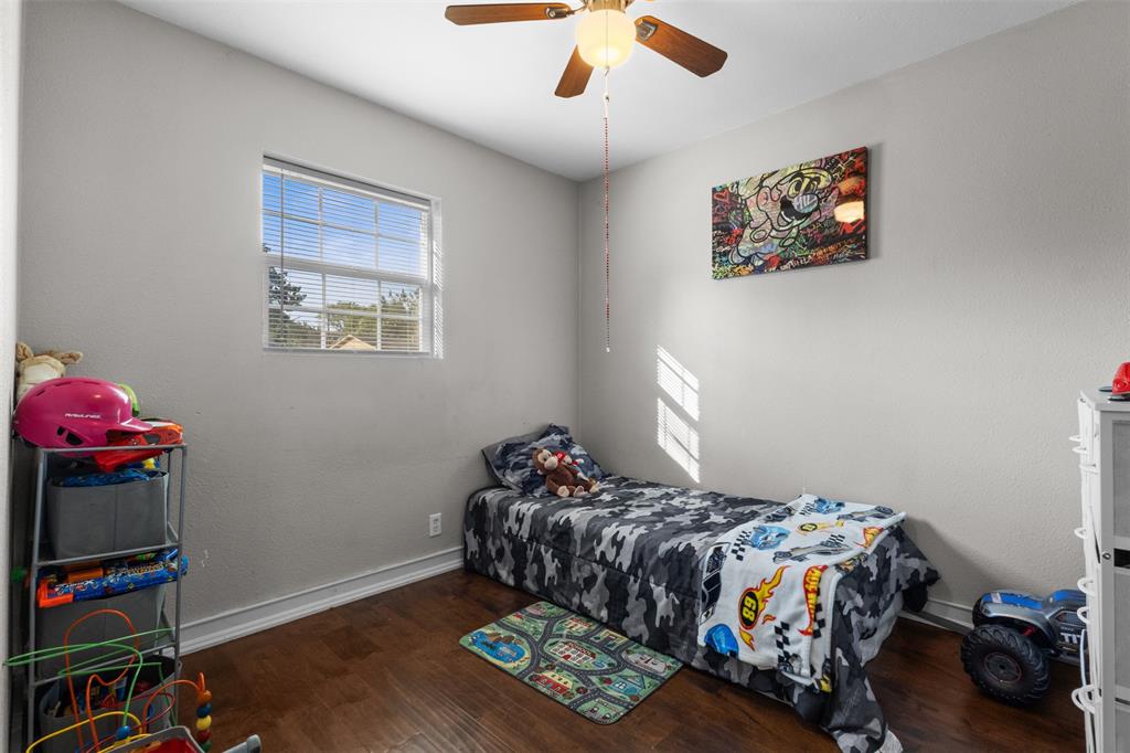 1418 Briarwood Drive Property Photo 11