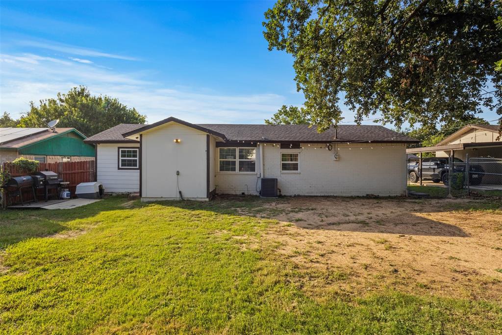 1418 Briarwood Drive Property Photo 14