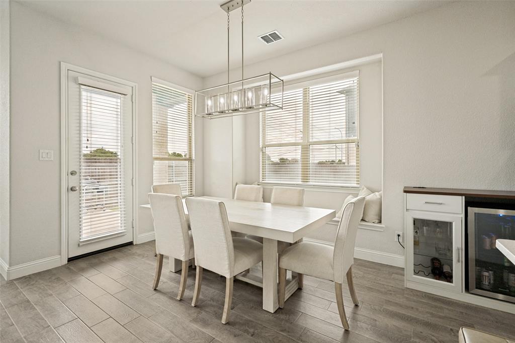 523 William Court Property Photo 17