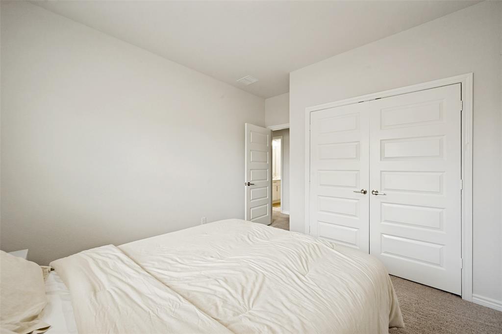 523 William Court Property Photo 29