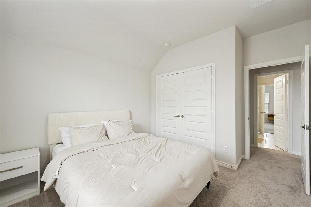 523 William Court Property Photo 30