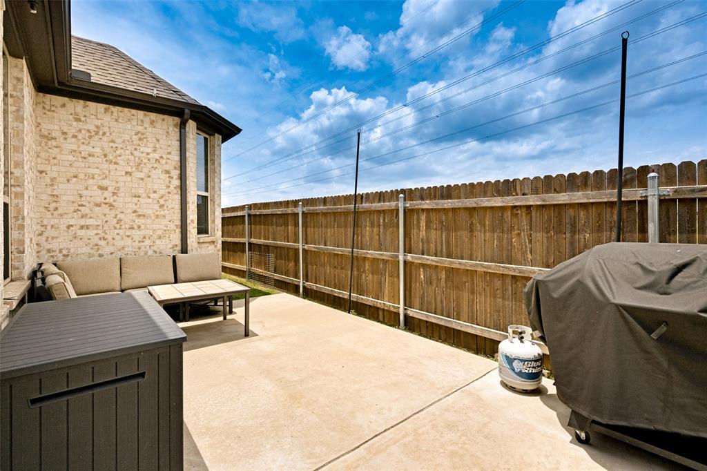 523 William Court Property Photo 35