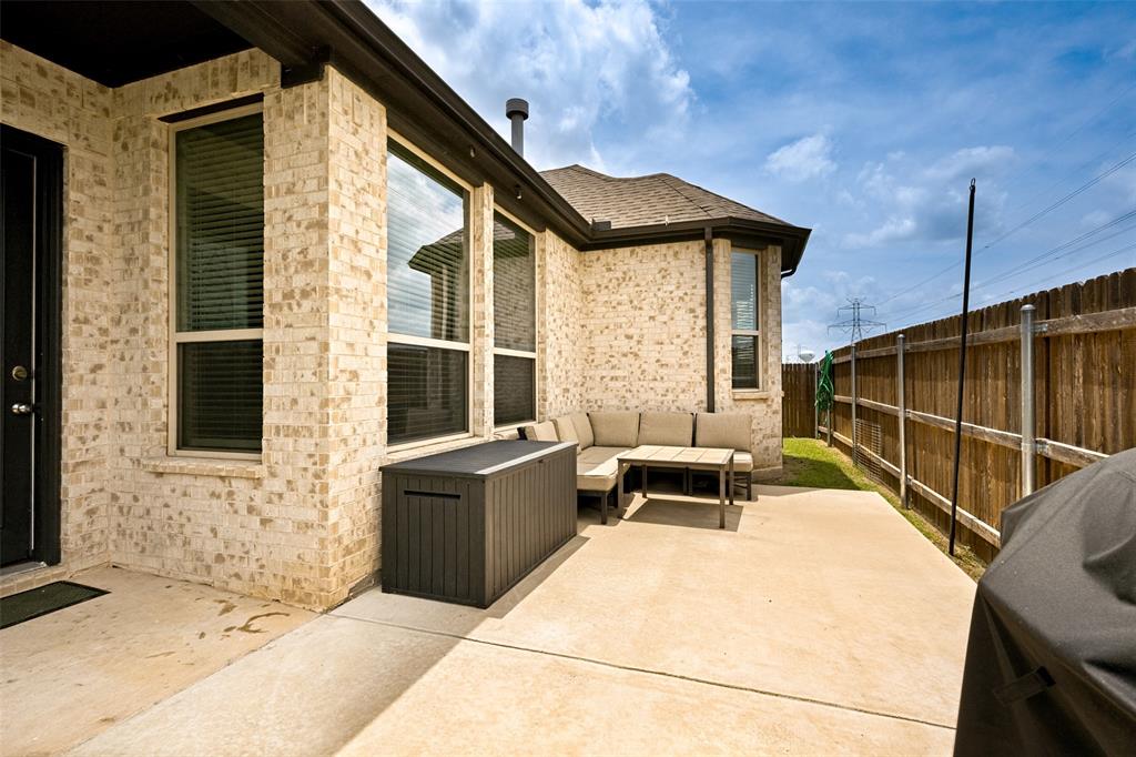 523 William Court Property Photo 36