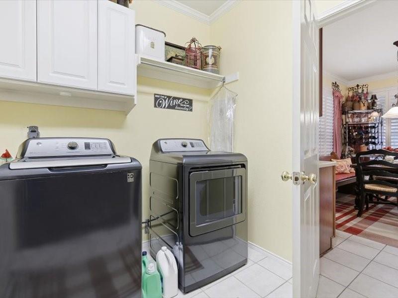 4145 Shores Court Property Photo 24