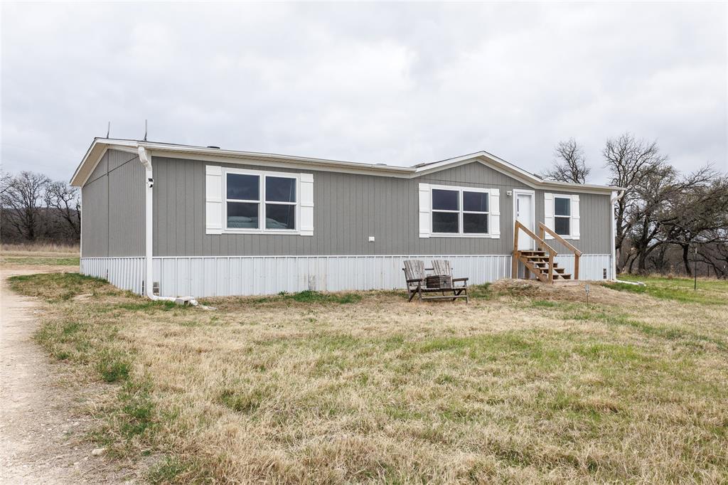 2046 County Rd 103 Property Photo 10